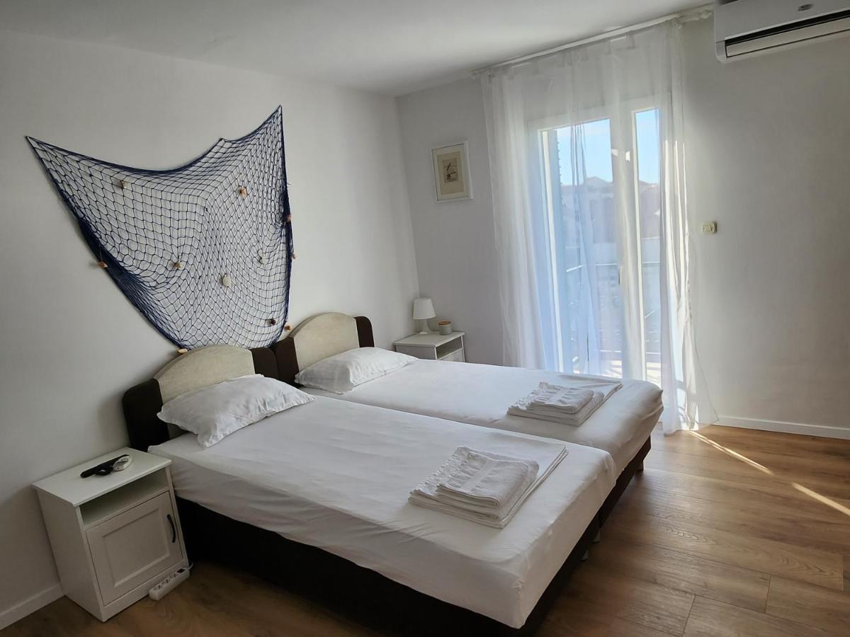 Apartmani Neva Supetar Dış mekan fotoğraf