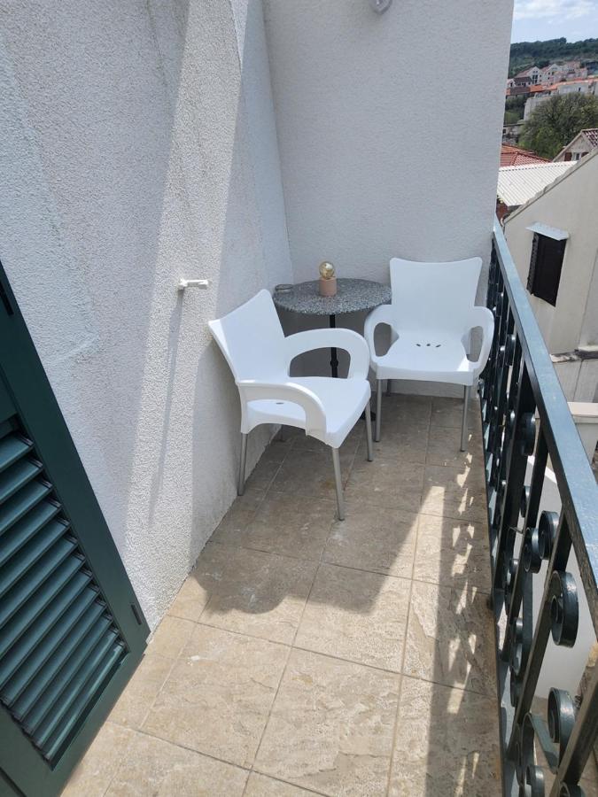 Apartmani Neva Supetar Dış mekan fotoğraf