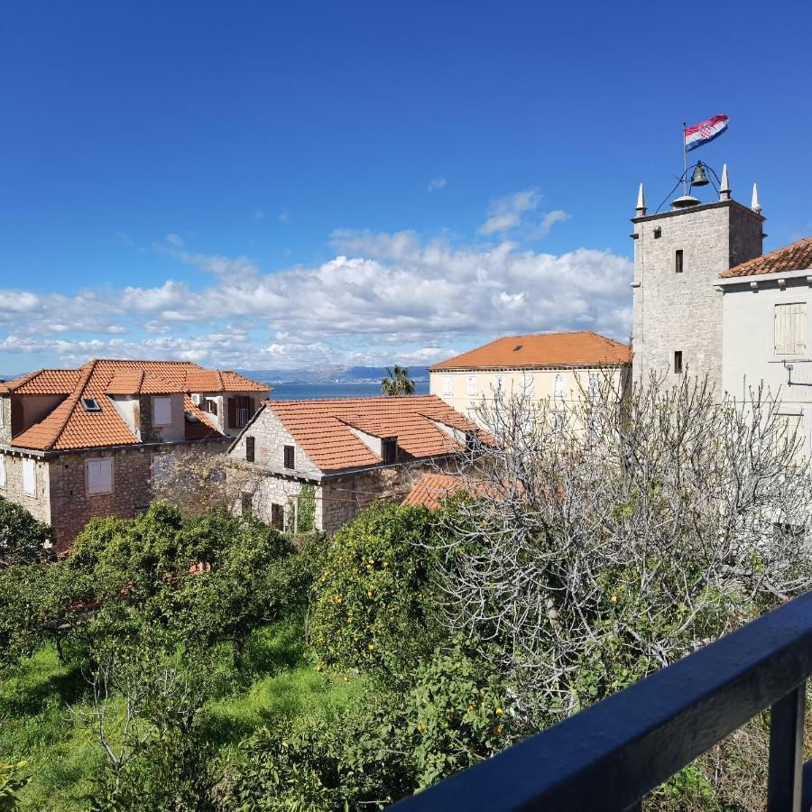 Apartmani Neva Supetar Dış mekan fotoğraf
