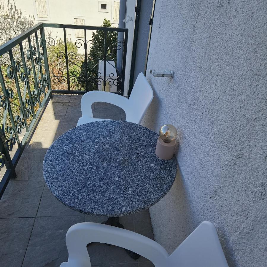 Apartmani Neva Supetar Dış mekan fotoğraf