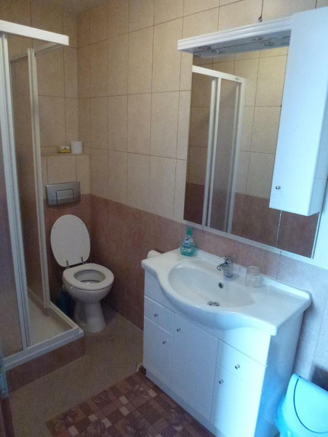 Apartmani Neva Supetar Dış mekan fotoğraf