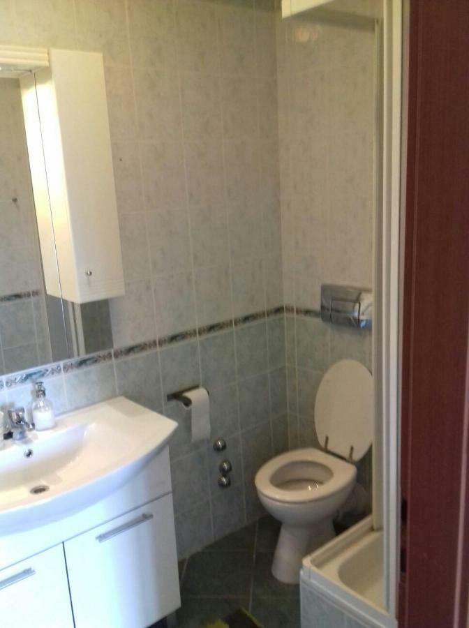 Apartmani Neva Supetar Dış mekan fotoğraf
